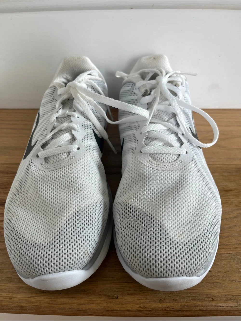 Nike White and Black Mesh Training Sneakers